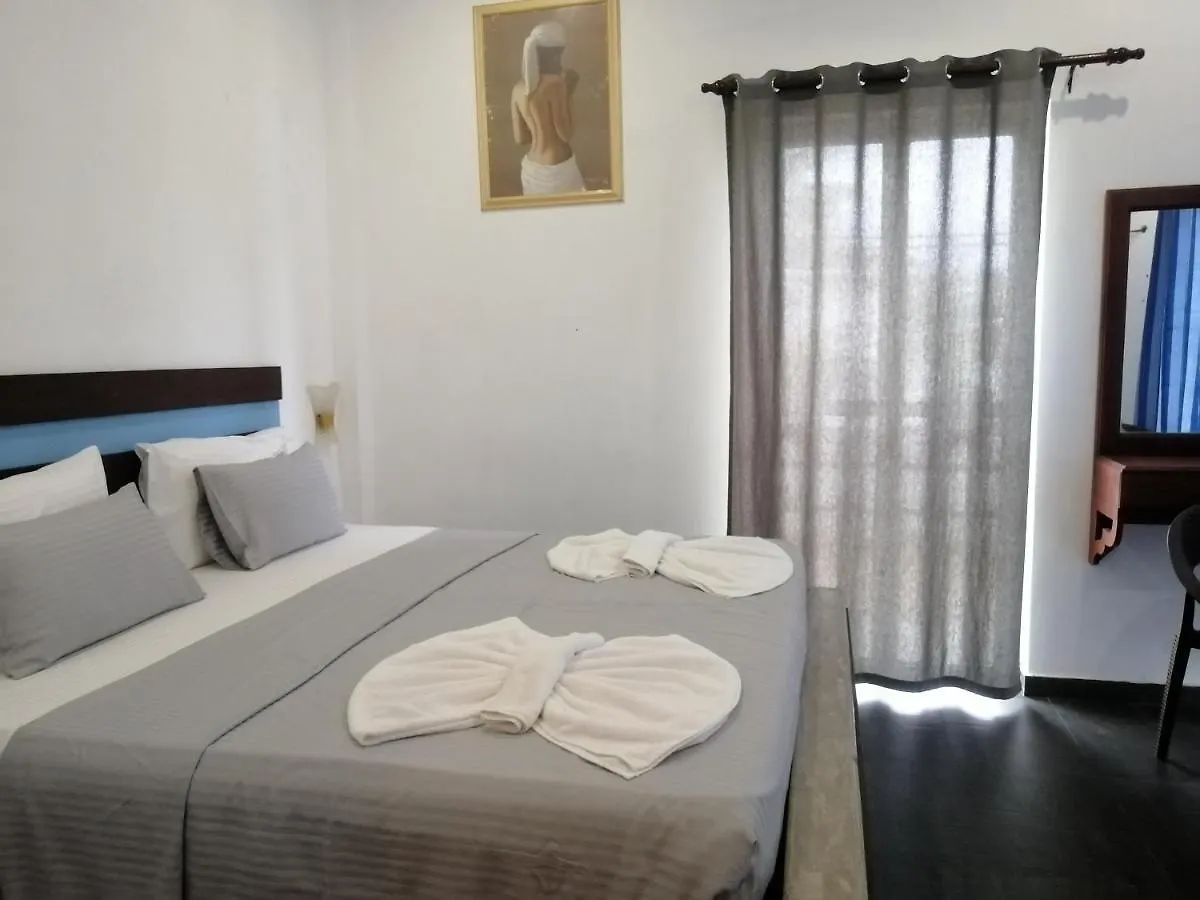 Le Petit Hotel & Restaurant نيجومبو سريلانكا