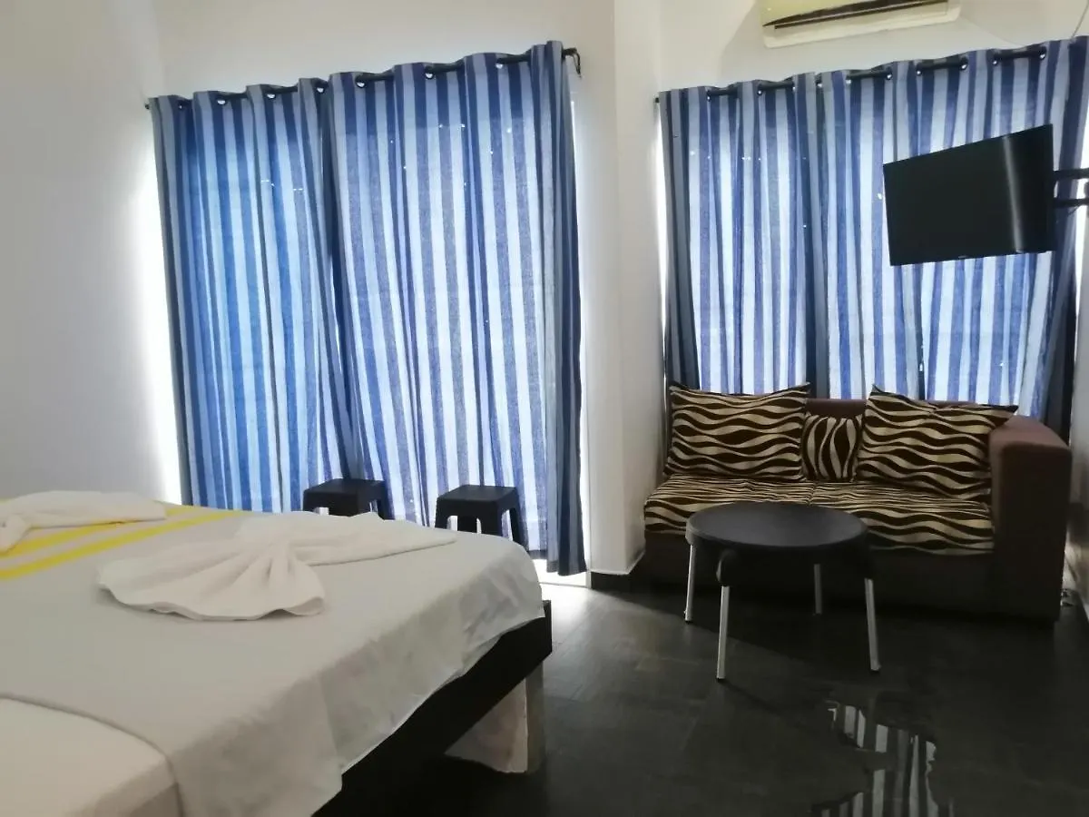 Le Petit Hotel & Restaurant نيجومبو سريلانكا